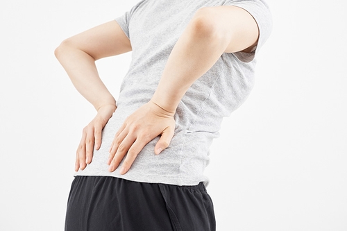 慢性的な腰痛は仙腸関節が原因?