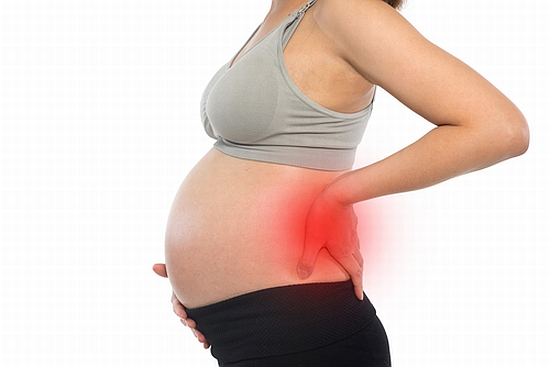 妊娠中や産後の腰痛