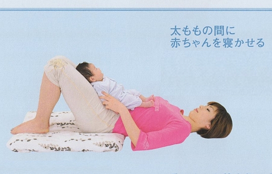 赤ちゃんと腹筋1