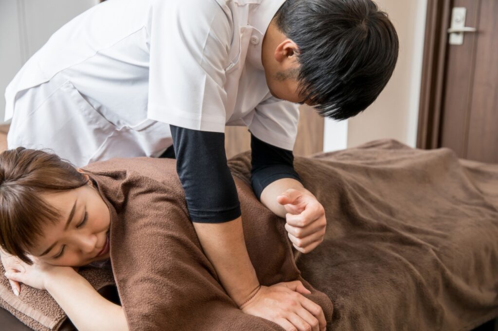 産後の骨盤矯正